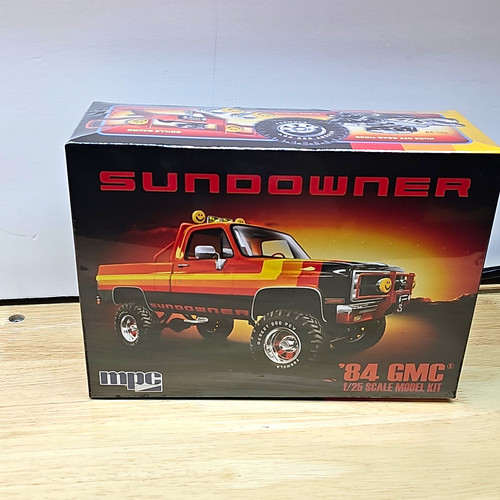 Mpc sundowner gmc truck - '84,
